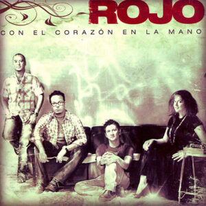 CON-EL-CORAZON-EN-LA-MANO-ROJO